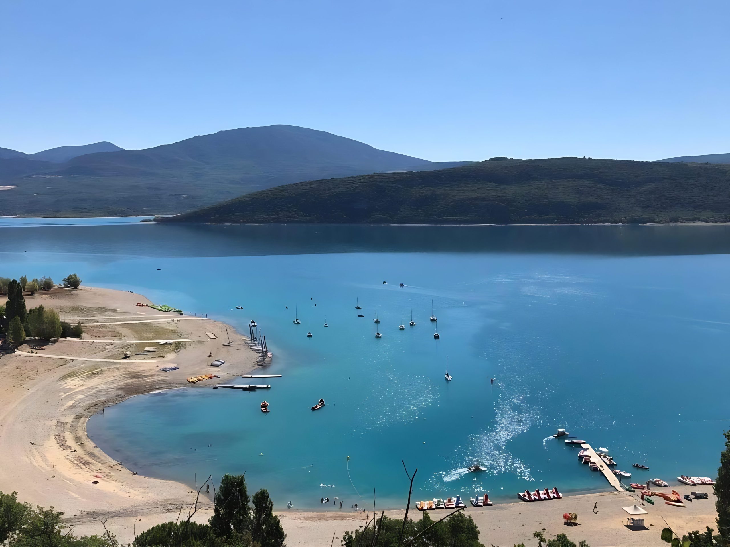 LES GÎTES DU VERDON - LAC DE SAINTE CROIX DU VERDON LES GÎTES DU VERDON - LAC DE SAINTE CROIX DU VERDON