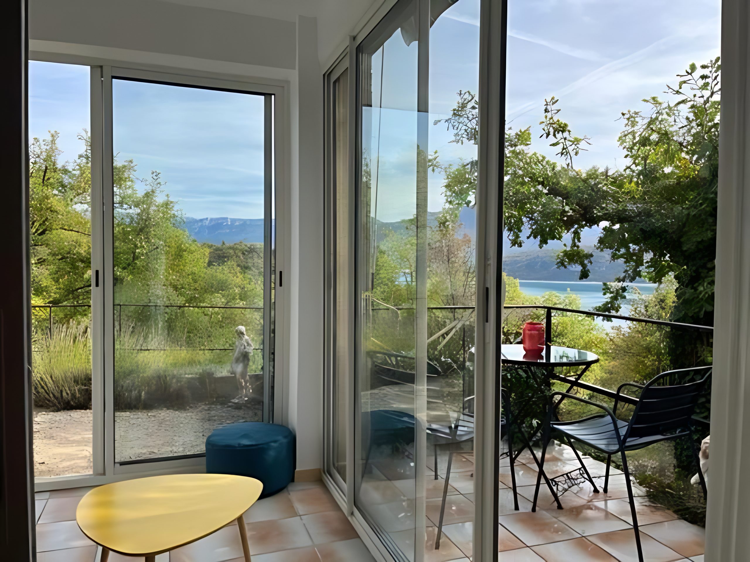 LES GÎTES DU VERDON - VUE STUDIO LES GÎTES DU VERDON - VUE STUDIO